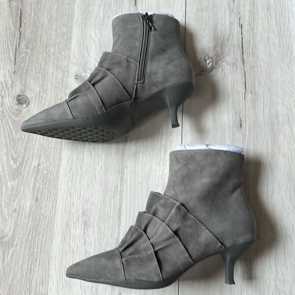 AEROSOLS Loloa Women's Kitten Heel Ankle Boot‎ in Dark Grey Genuine Suede 6M NWT - Picture 10 of 12